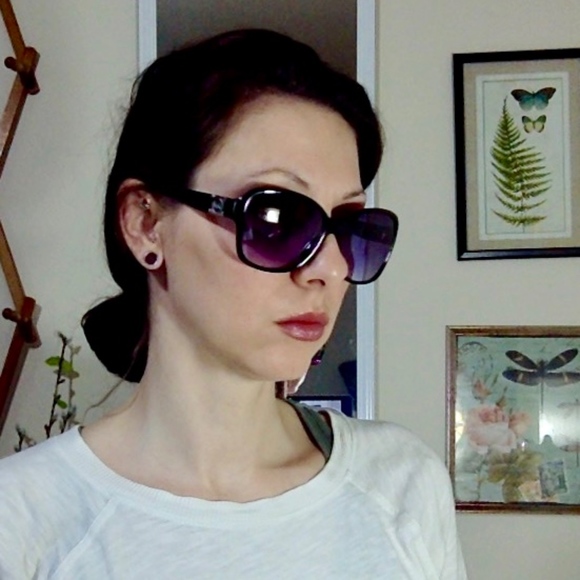 MICHAEL Michael Kors Accessories - MICHAEL KORS Layla Black Sunglasses